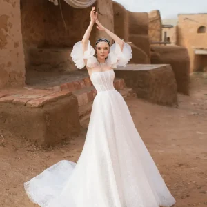 Djeralda : la Robe de Mariée Corset / Bustier par Excellence.