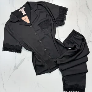 Pyjama satin HP399